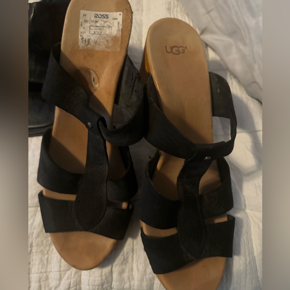 Ugg Sandles - image 3